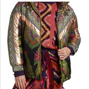 NWT FARM Rio Reversible Puffer Jacket “Tropical Rauti” size M (medium)